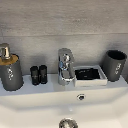 Helena's アパート