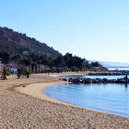 Helena's Volos